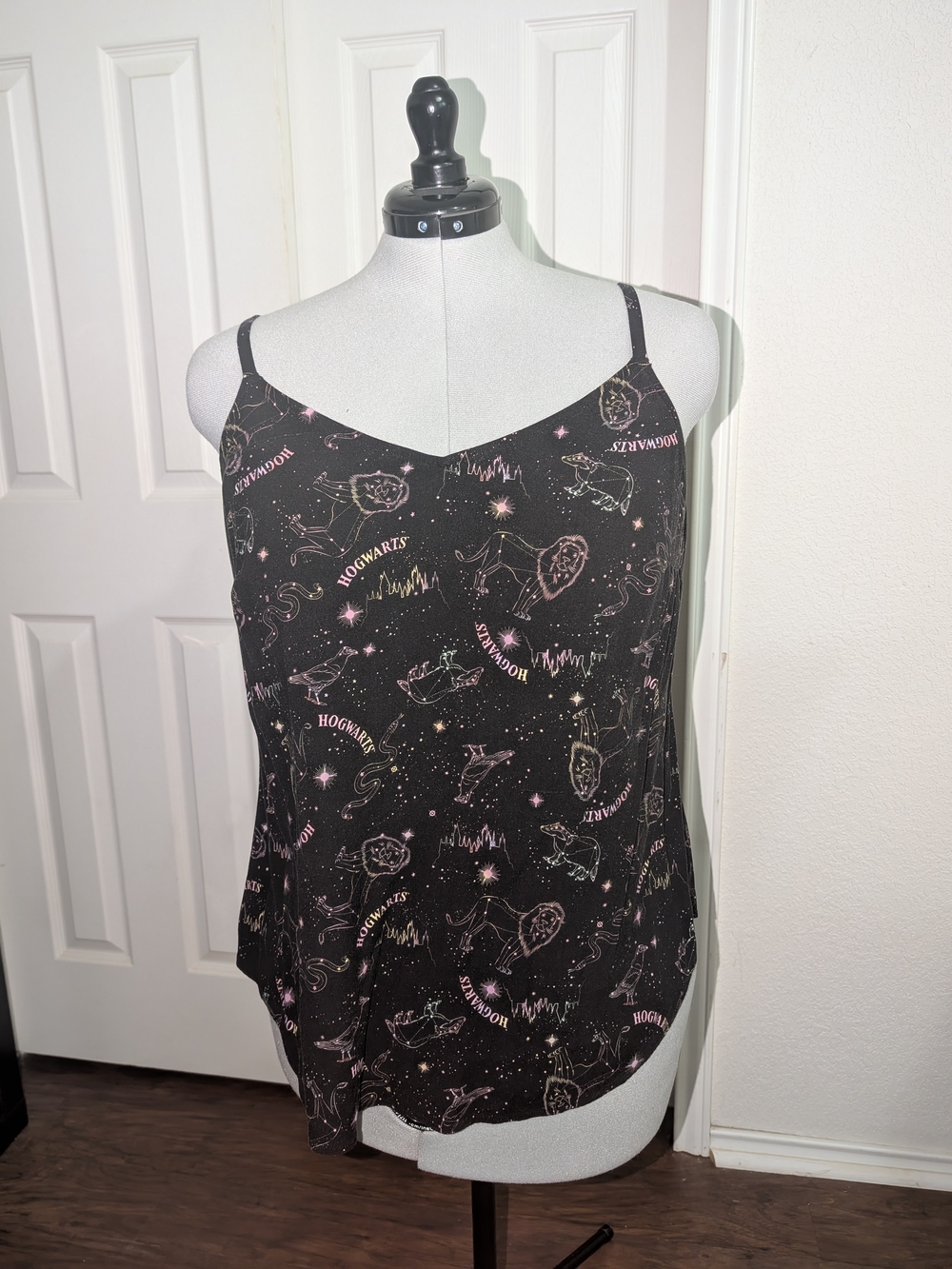 Torrid Harry Potter Black Hogwarts Constellation Cami Tank Top